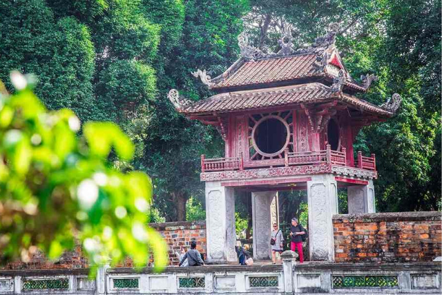 Temple of Literature - hanoi itinerary